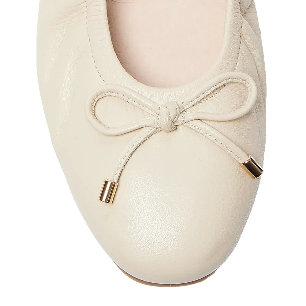 Allegra Flat in Ivory Leather