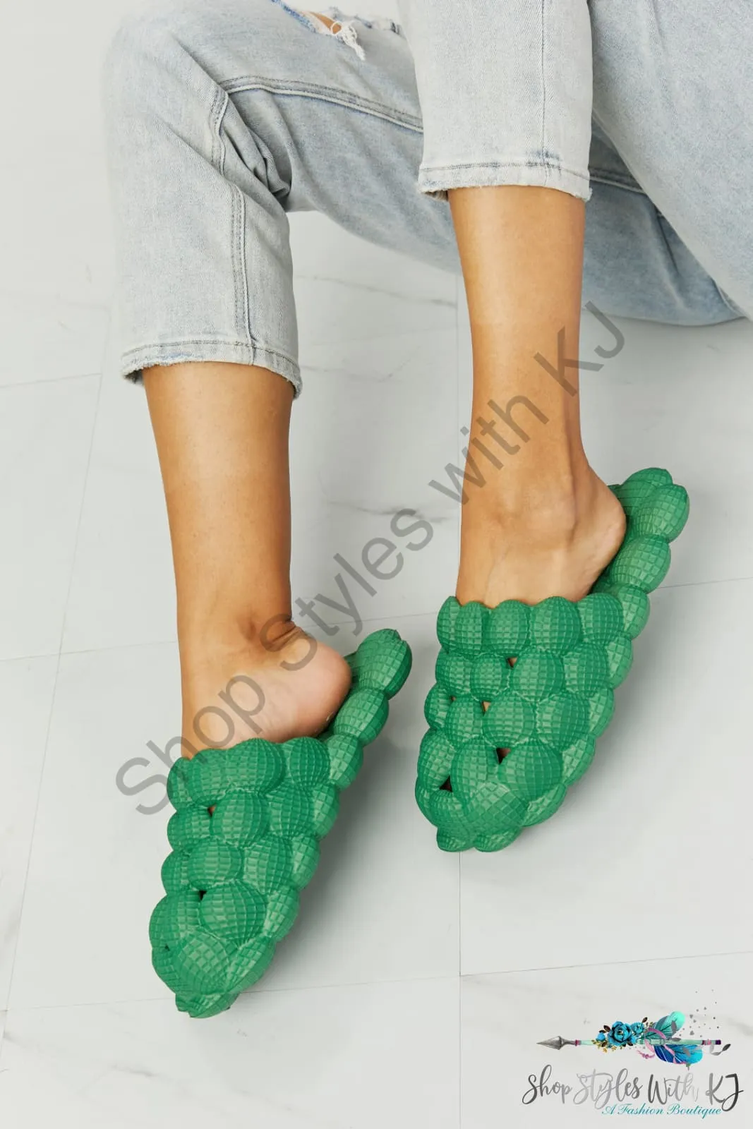 Laid Back Bubble Slides in Green