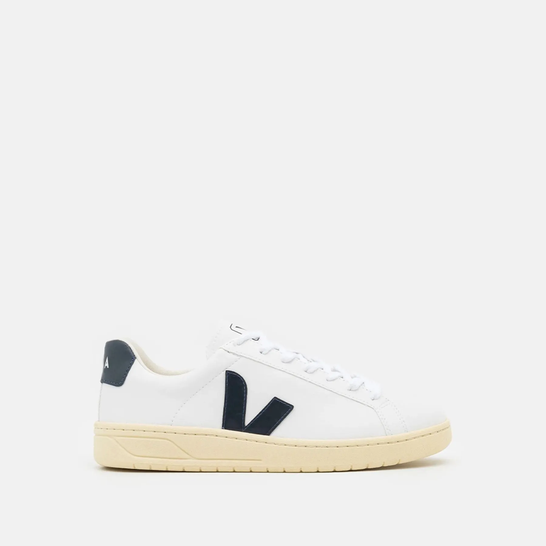 Urca Sneakers - Veja - White - Synthetic